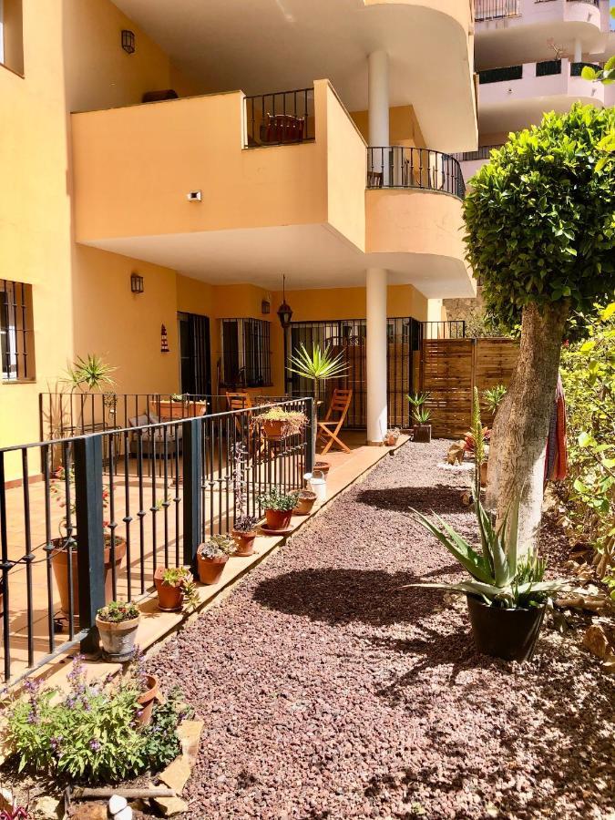 Estudio Golf & Apartment